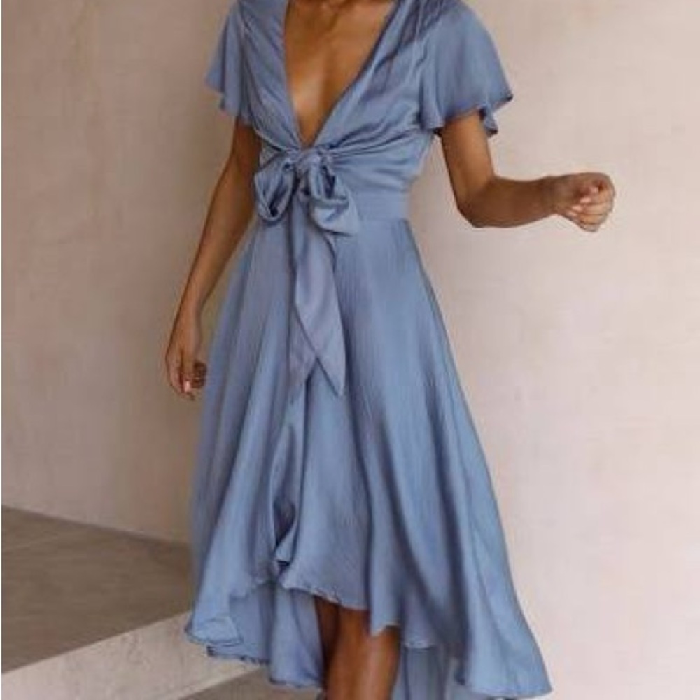 Chic Blue Maxi Dress with Tie Detail